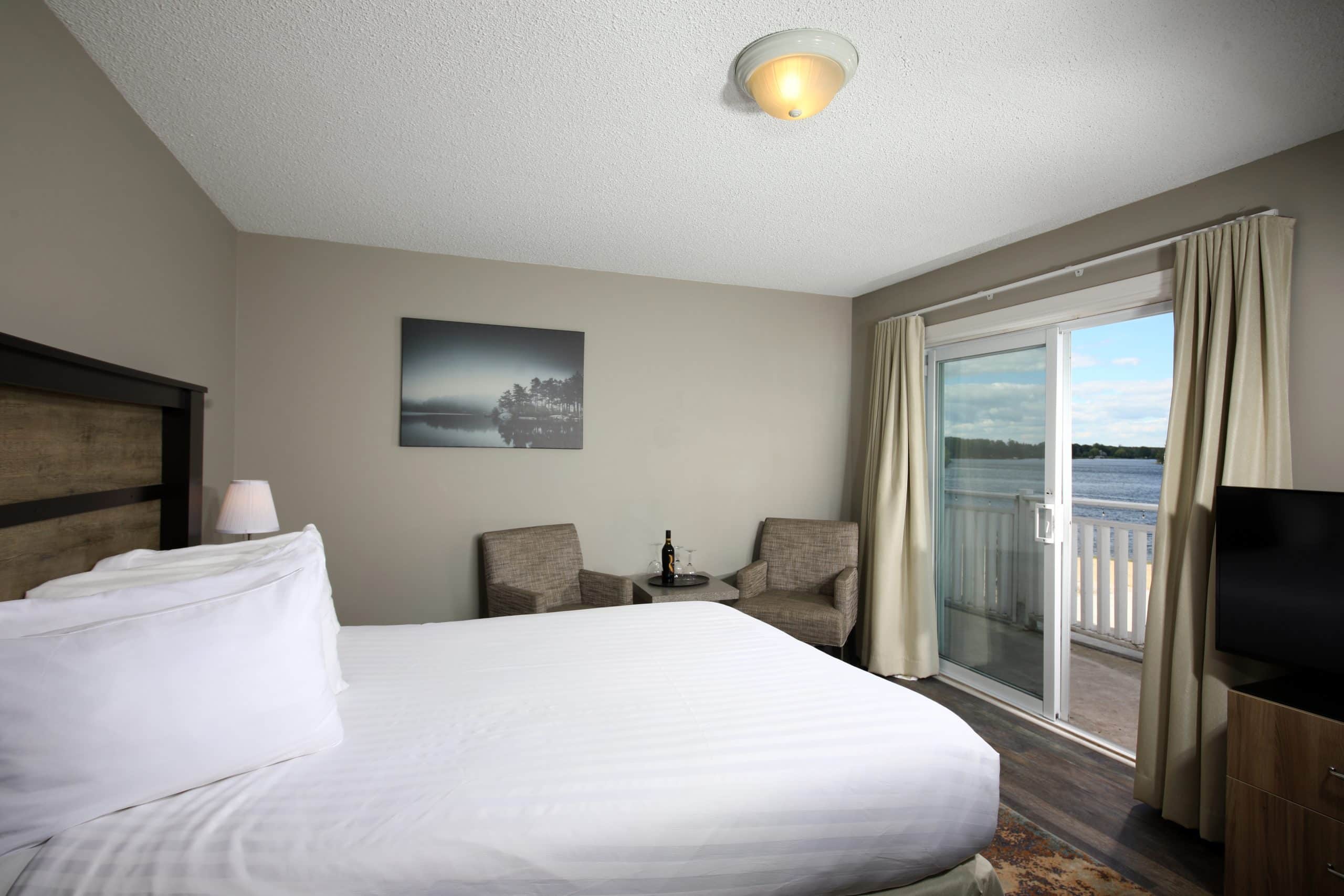 Rooms 18 room guest 0351 (1)